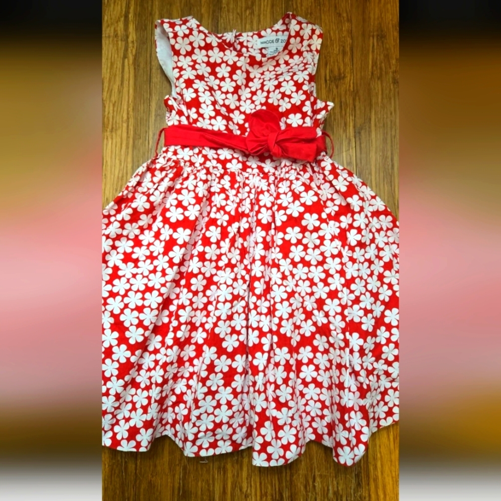 Maggie & Zoe Red and White Floral Dress